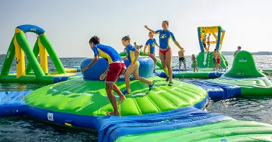 Parc Octopus - Floating Water Park - Lodgings