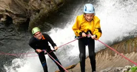 Canyoning Quebec - Descend waterfalls on rope