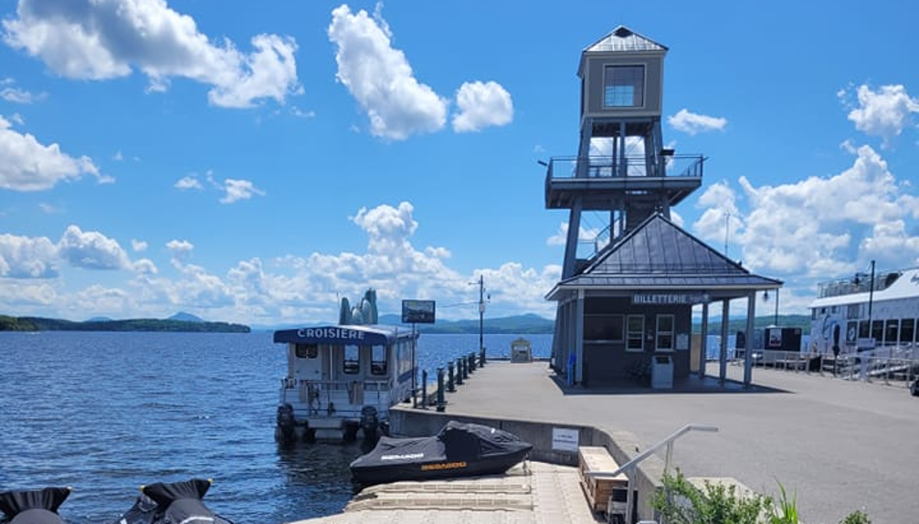 L'Air du Lac Cruises Lake Memphremagog Sheet
