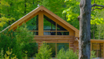 Parc Omega: accommodation in communion with nature