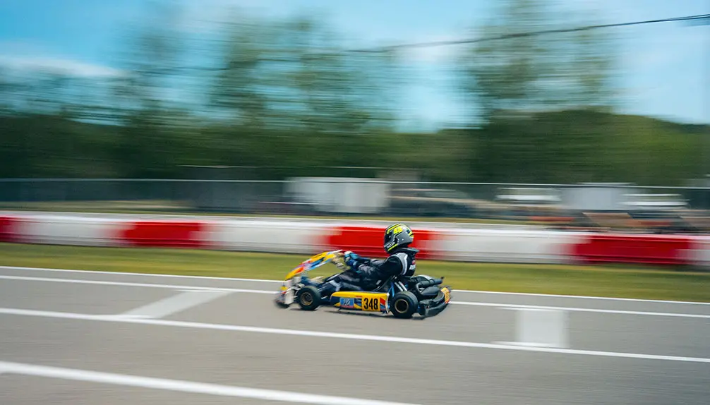 Académie TAG Karting - Get ready to put on your helmet and speed away
