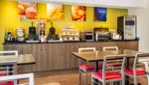 Comfort Inn Airport East - Ancienne Lorette