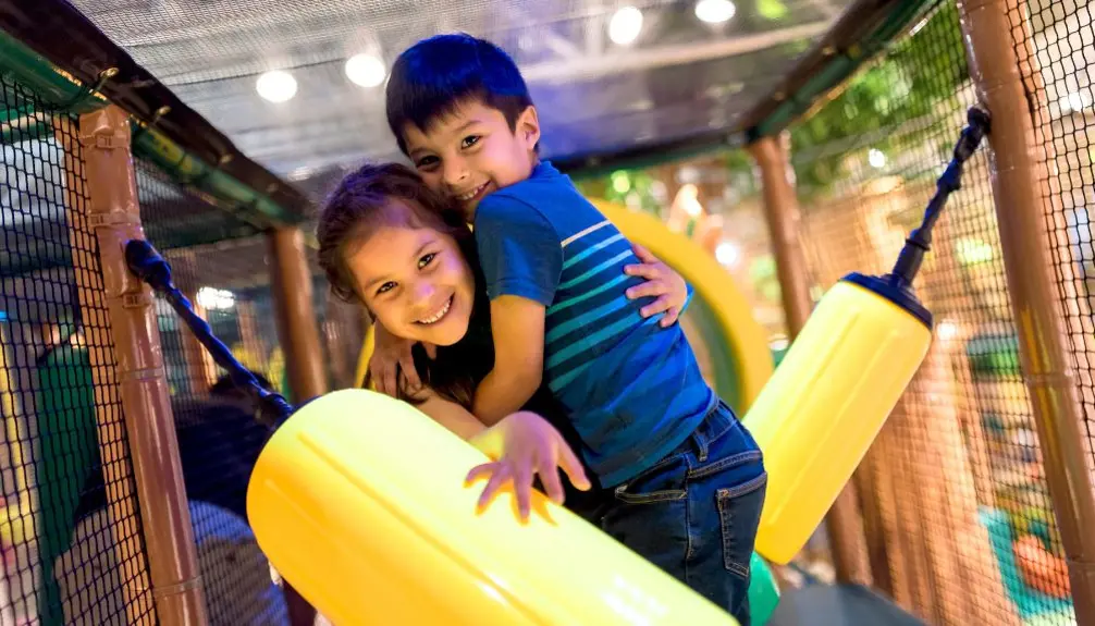 BFLY Brossard - Amusement centre