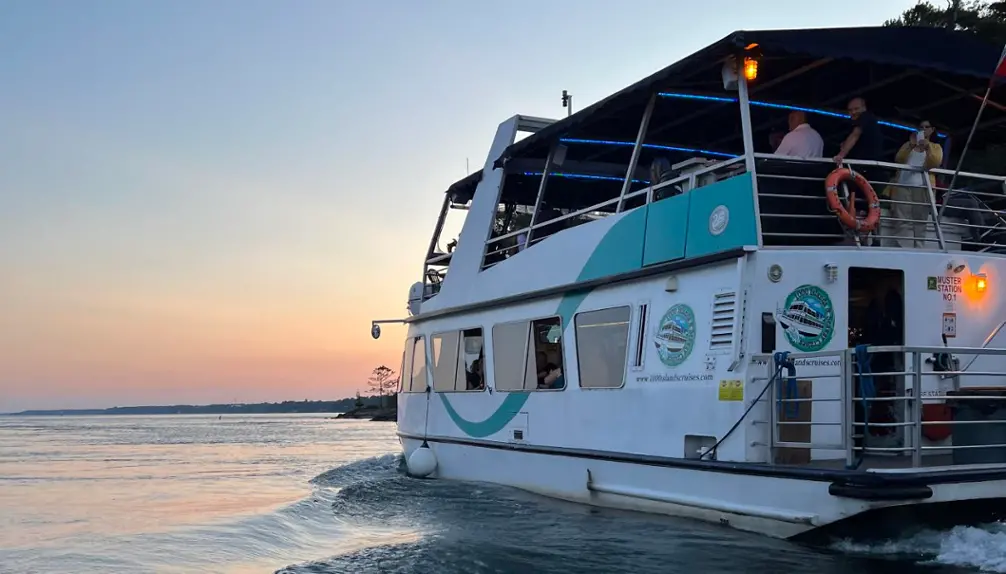 1000 Islands & Seaway Cruises