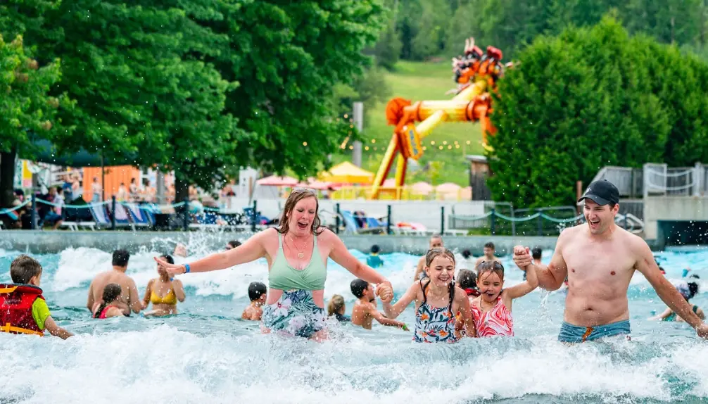 Sommet Saint-Sauveur Water Park and Parc F.U.N.
