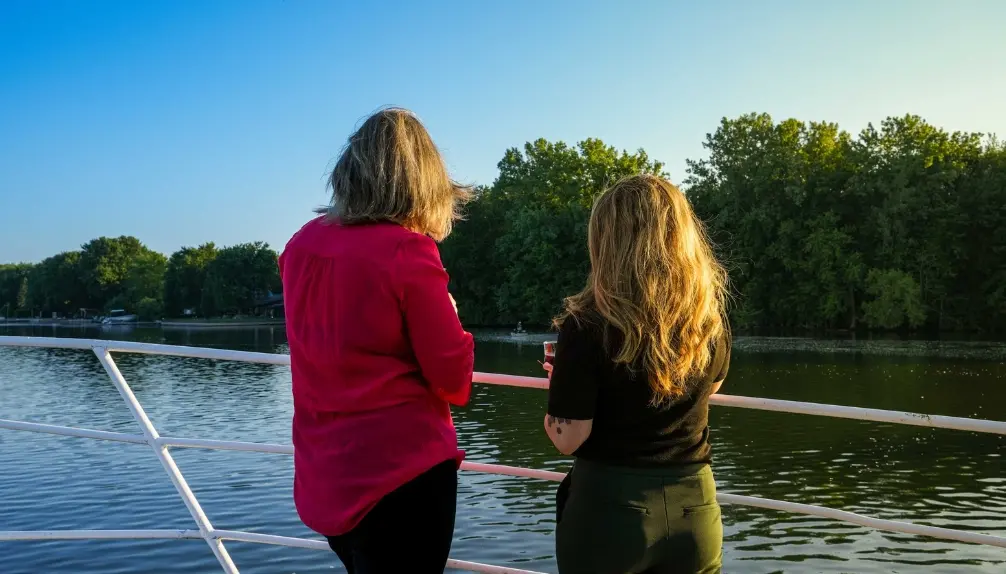 Croisières d'Iberville - Step aboard and create a moment that lasts