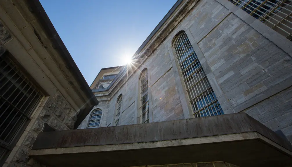 Kingston Pen Tours