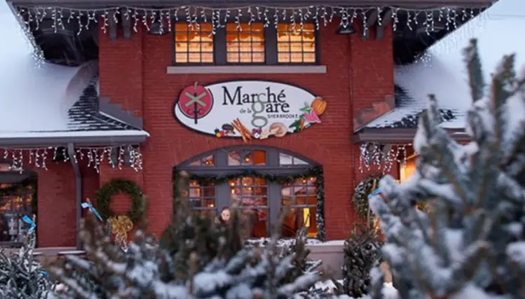 Christmas at Sherbrooke’s Marché de la Gare & Saint-Bruno-de-Montarville